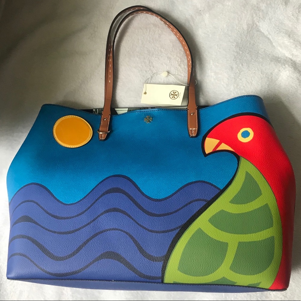 ❗️SOLD❗️Tory Burch Kerrington Parrot Square Tote - Picture 3 of 8